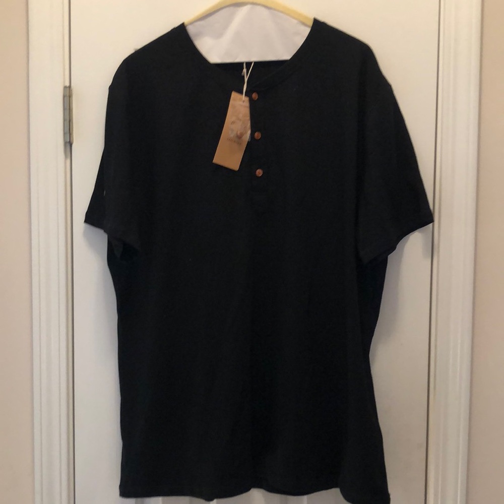 NWT Sailwind Henley T-shirt